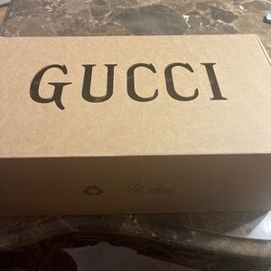 GUCCI tennis shoes